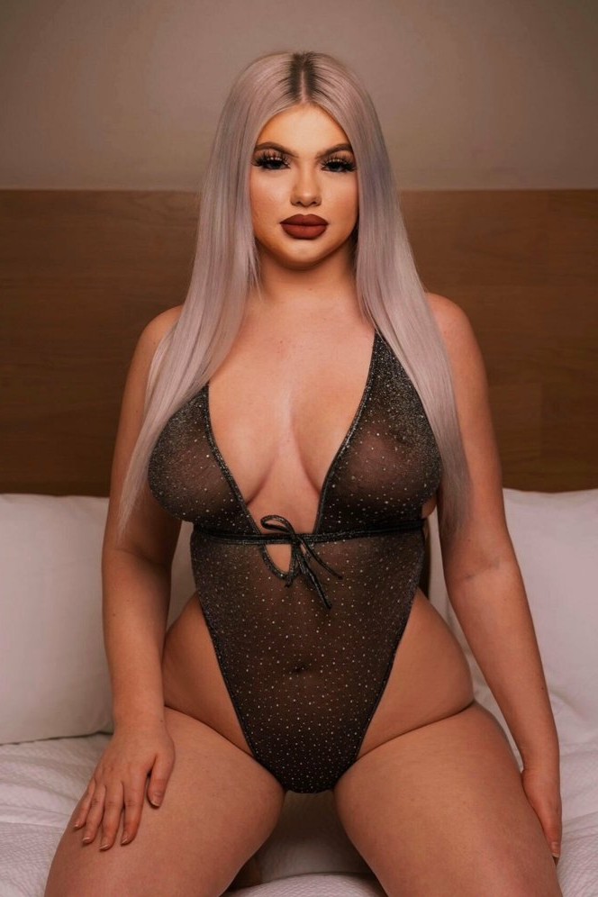 Photo HD Brittany Loveless - 1