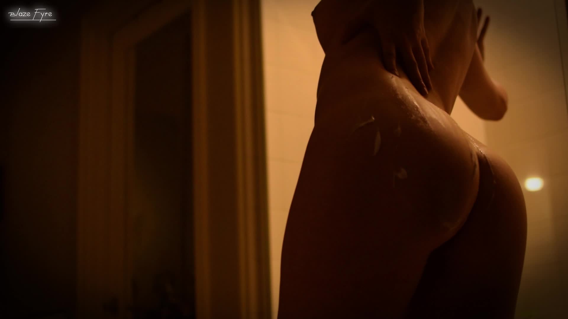 Erotic and Sensual Shower Fingering