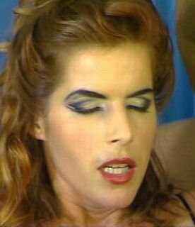 Photo HD Stephanie Brindisi - 1