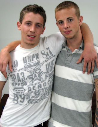 Mike & Leon (hd)