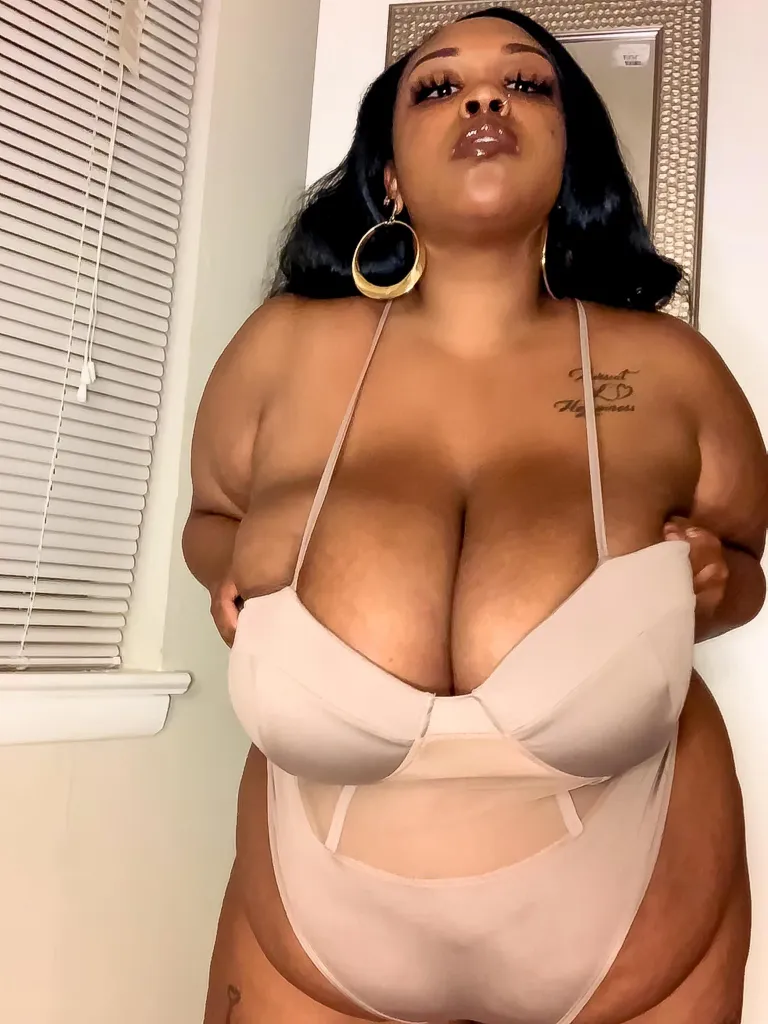 Busty Muva Interracial