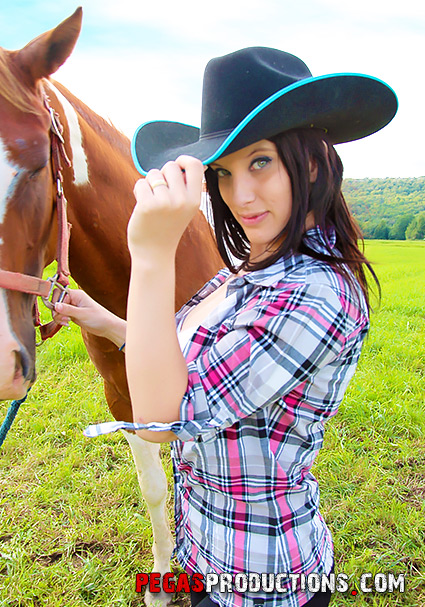 Photo HD Amanda Bellucci - 1