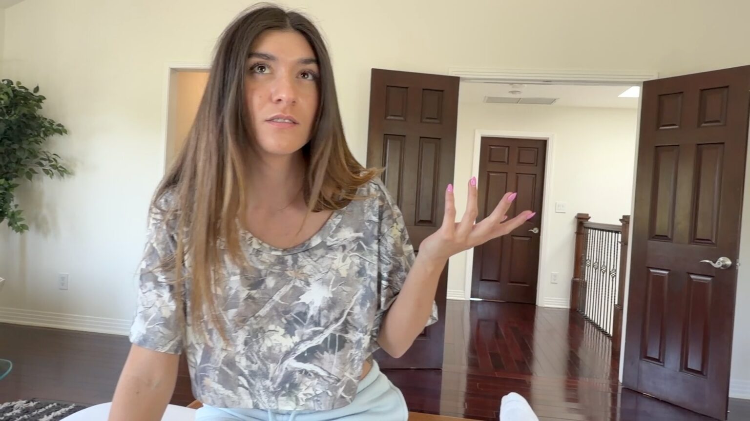 Bratty Step Sister Gets Her Way