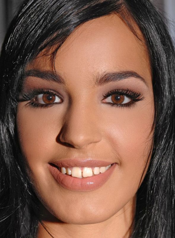 Photo HD Naomi Roxx - 3