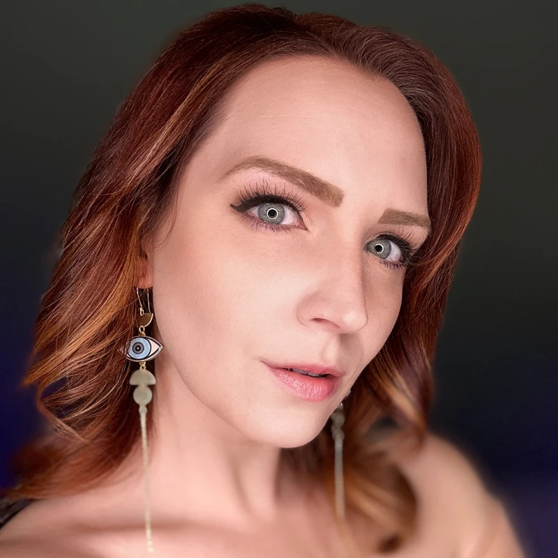 SneezeGoddess Femdom