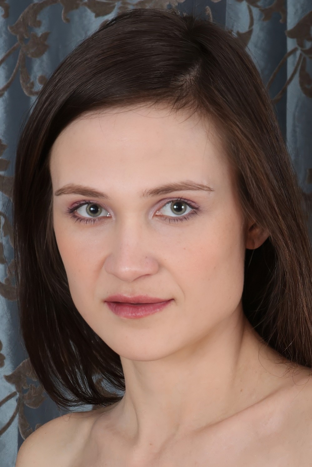 Engelina Woodman Casting X