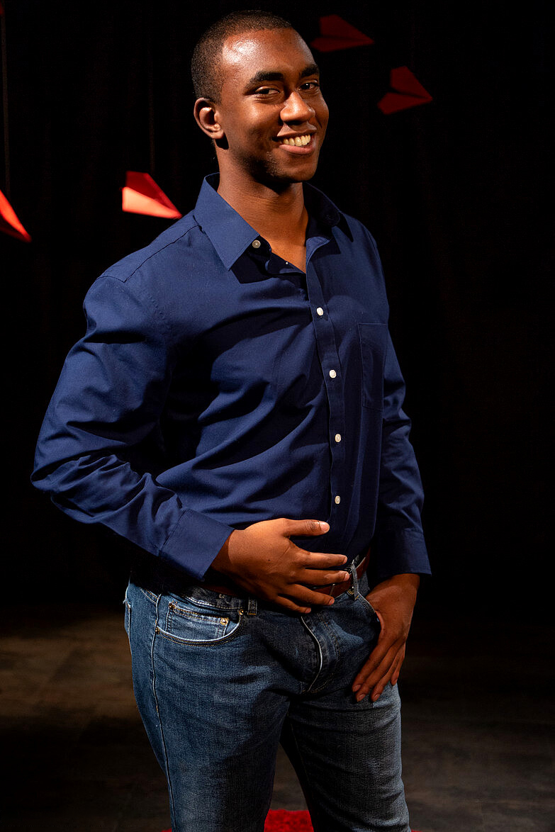 Photo HD Buck Wright - 2