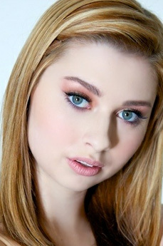 Photo HD Molly Bennett - 9