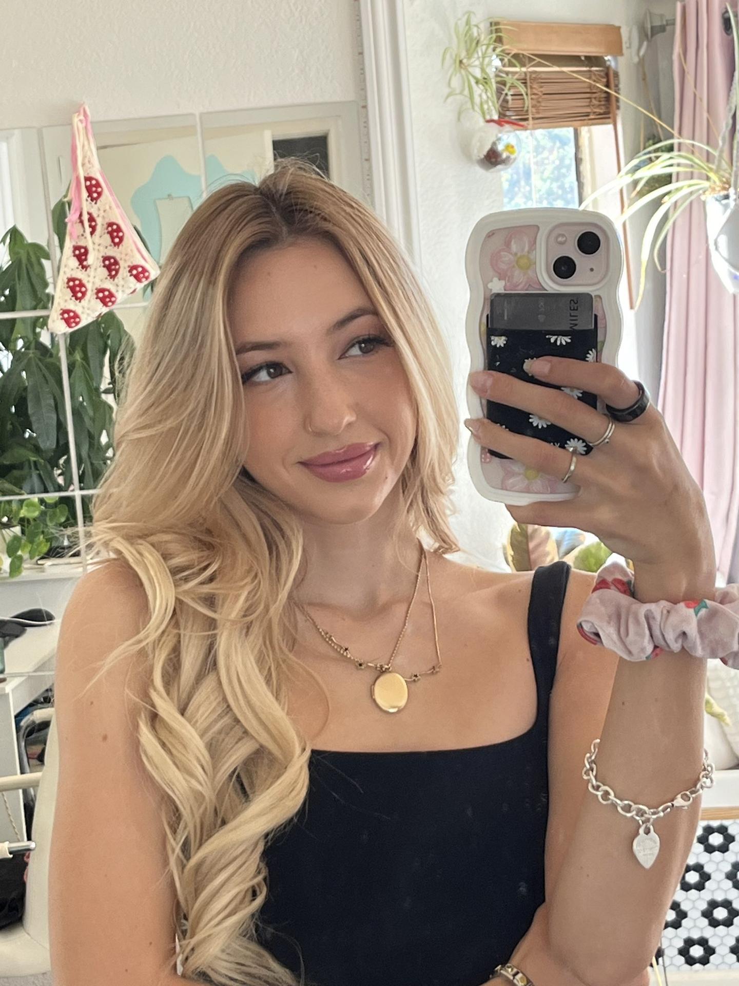 Photo HD Savannah Elisse - 1