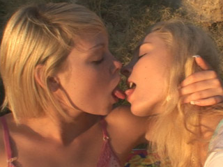 Kissing girls!