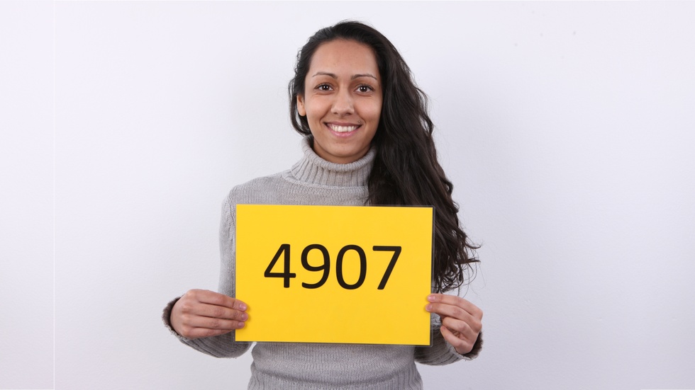 Michaela (4907)