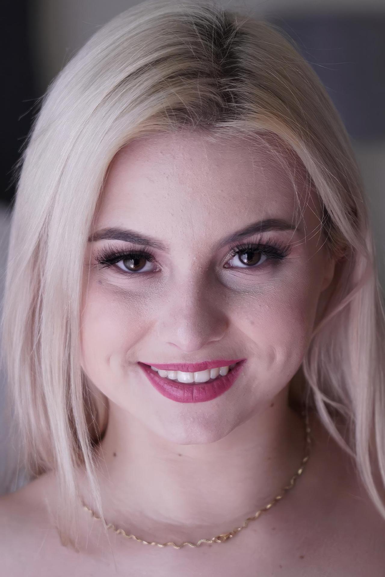 Photo HD Aria Banks - 2