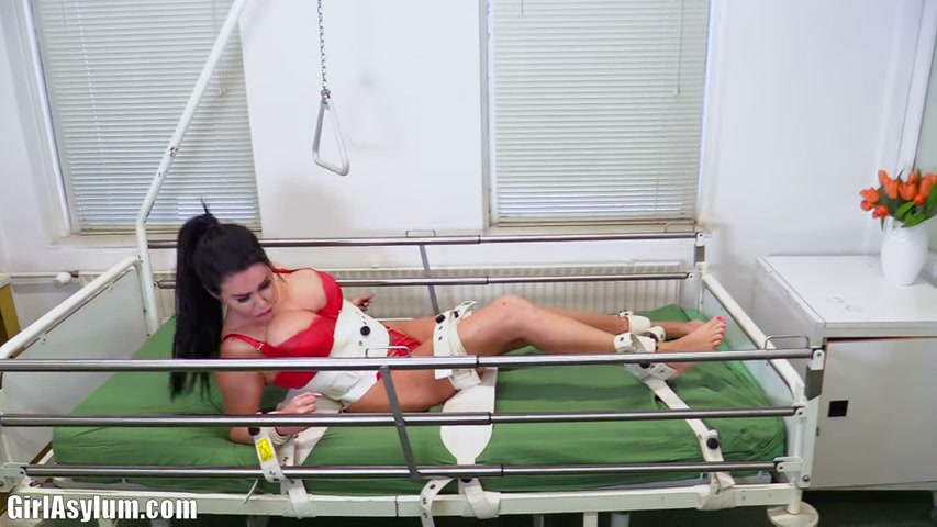 Jada Sparks in Segufix!