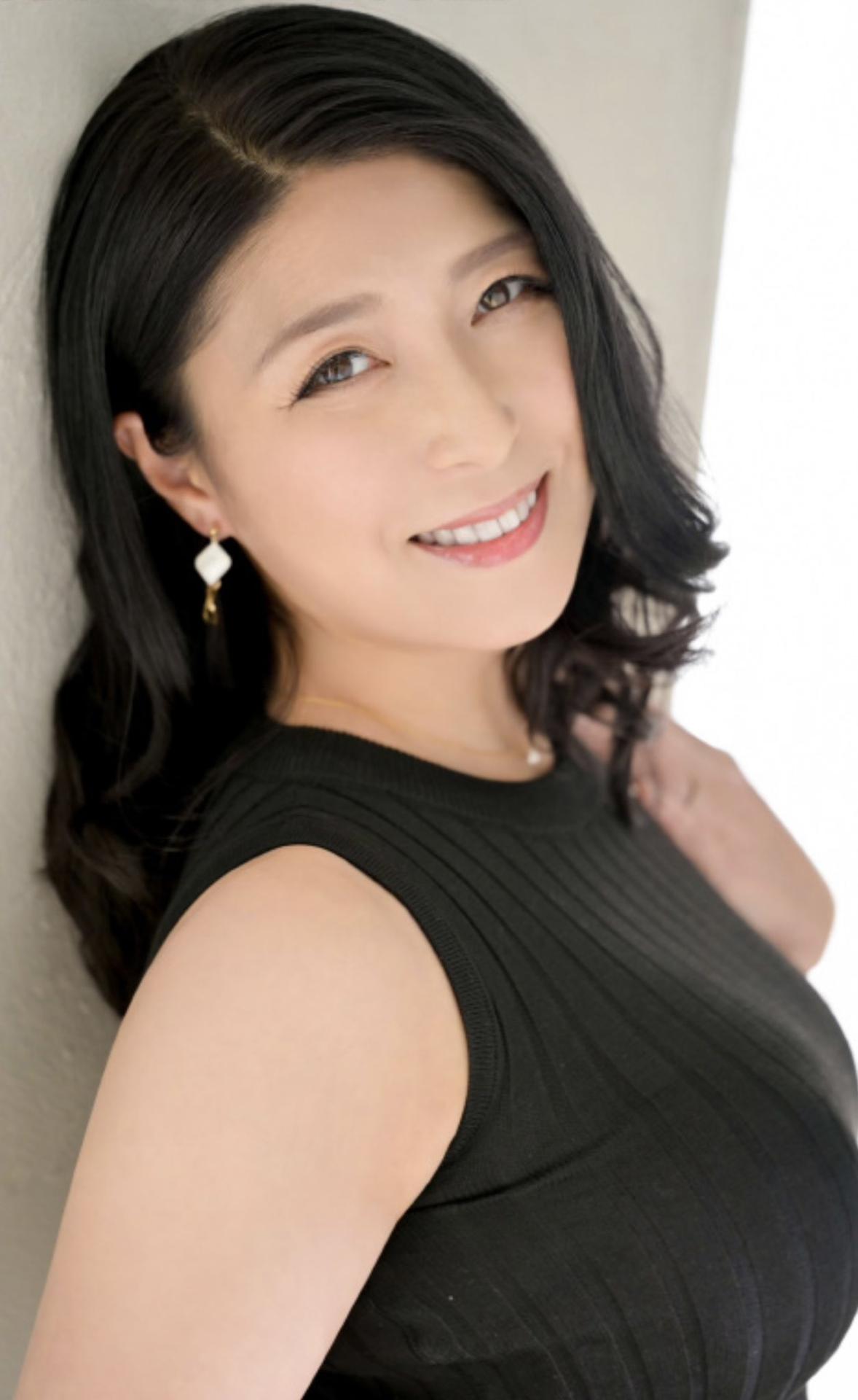 Kiyoka Toyosaki Monroe