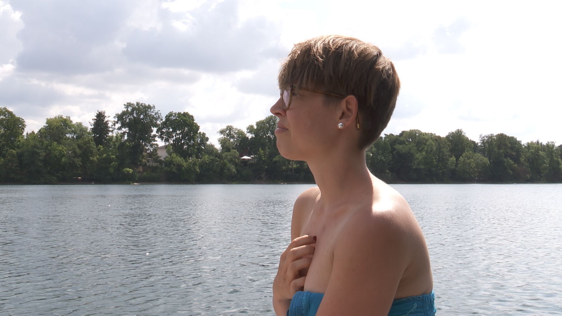 Intimacy First: Josefine L. in Action 1