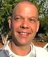 Luc van't Ship Facial