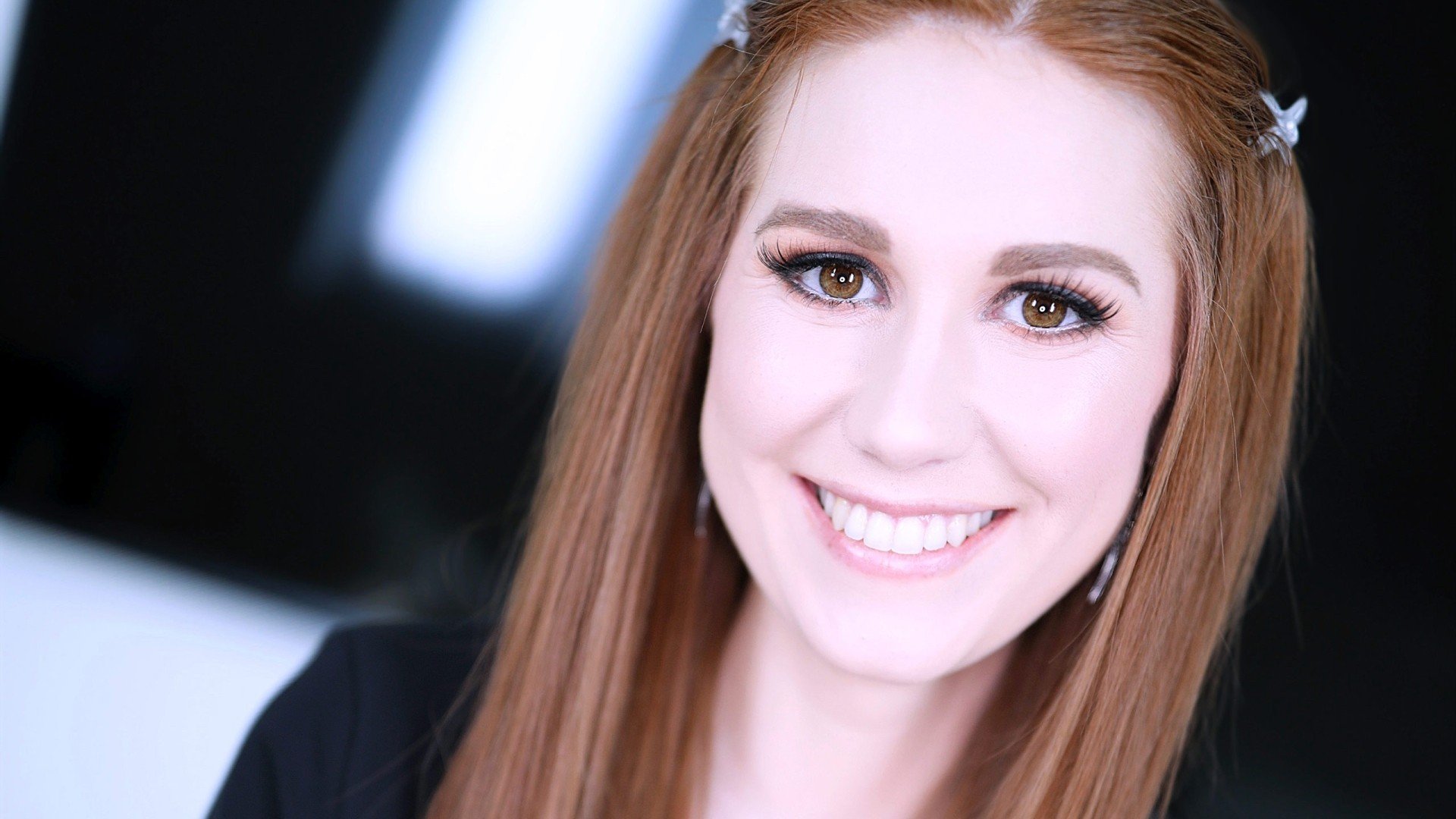 Amateur Allure Introduces Ellie Murphy, Slender and Shy Redhead That Loves Giving Head