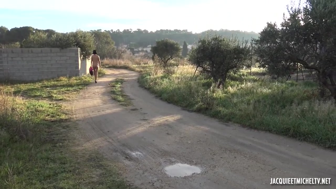 Candy, 19ans, fait tout pour JetM