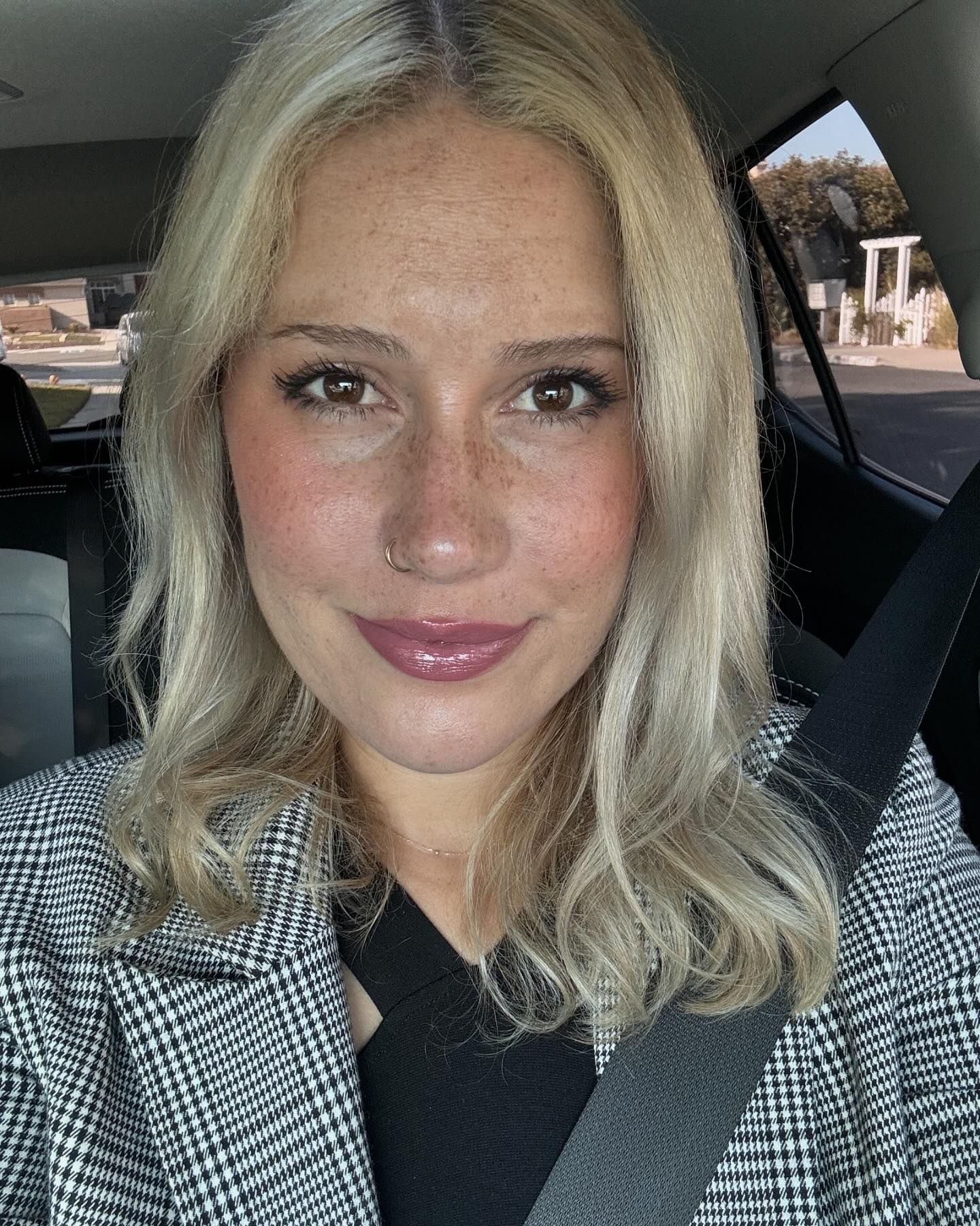 Alexandra Straps Pegging