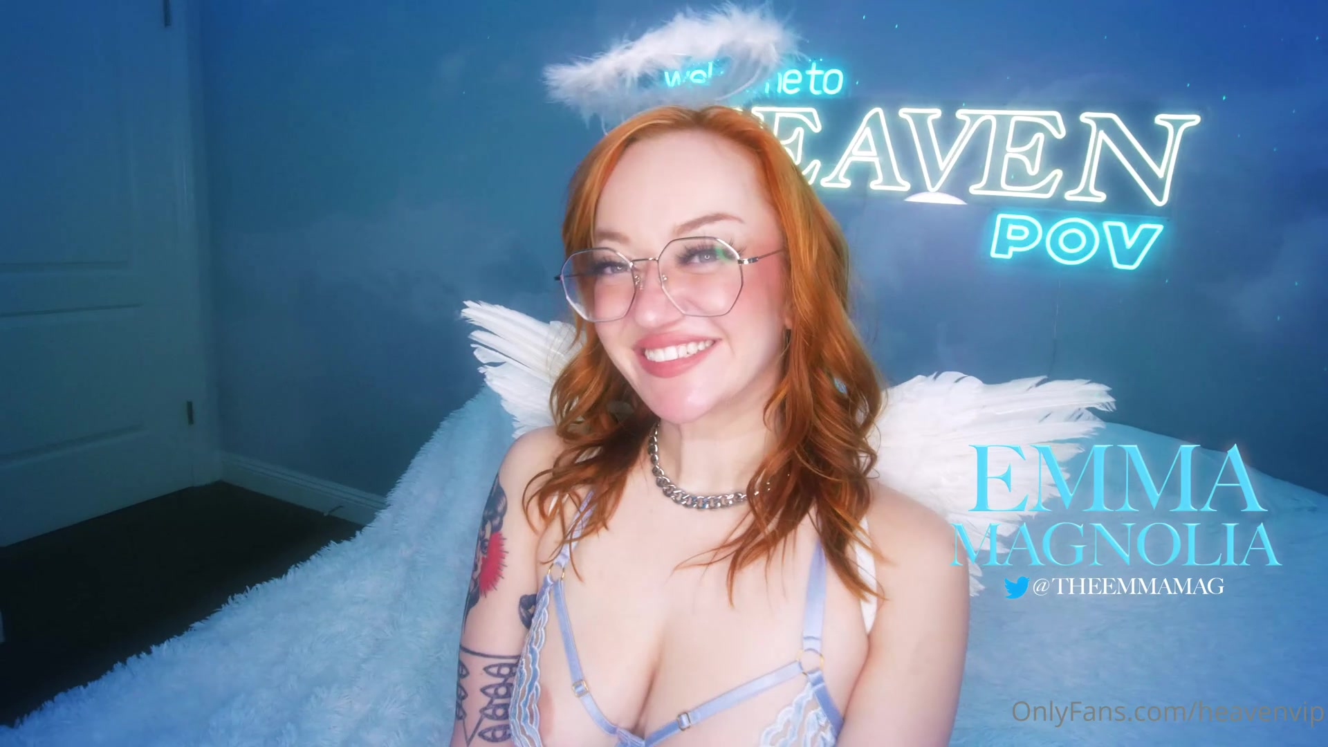 Big Round Ass Gets Pounded Until She Squirts