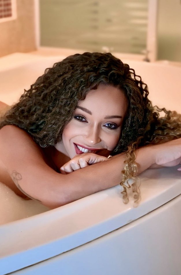 Photo HD Manuela William - 8