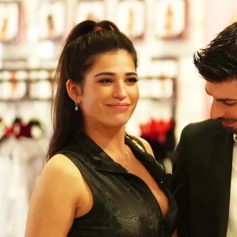 Vanessa de Fréjus Facial