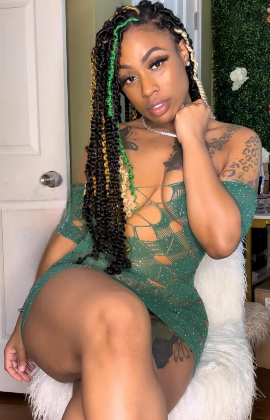 Moee Baby Masturbation