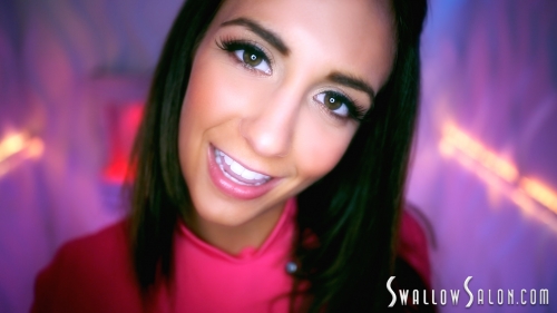 Layla London Natural Busty Beauty Gives Great Head