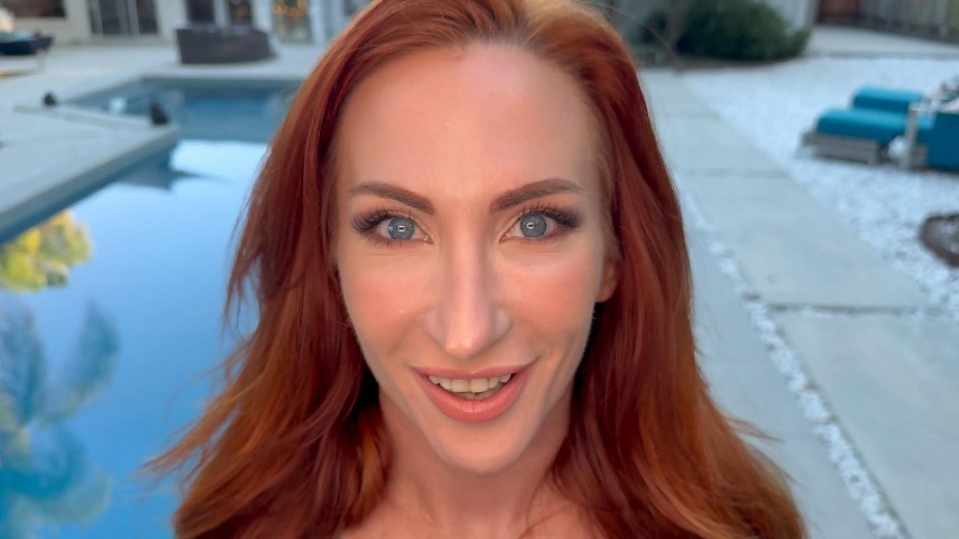 MY POV WITH PINK PUSSY OF RED HEAS BABE SOPHIA LOCKE ????