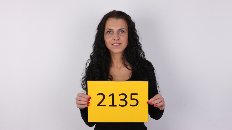 Sandra (2135)