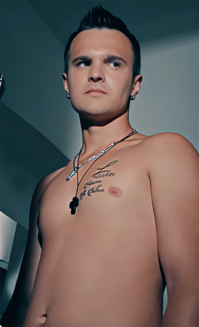 Julian Cortes Plan à trois