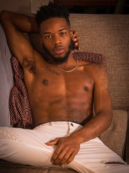 Blake Bishop Fessée