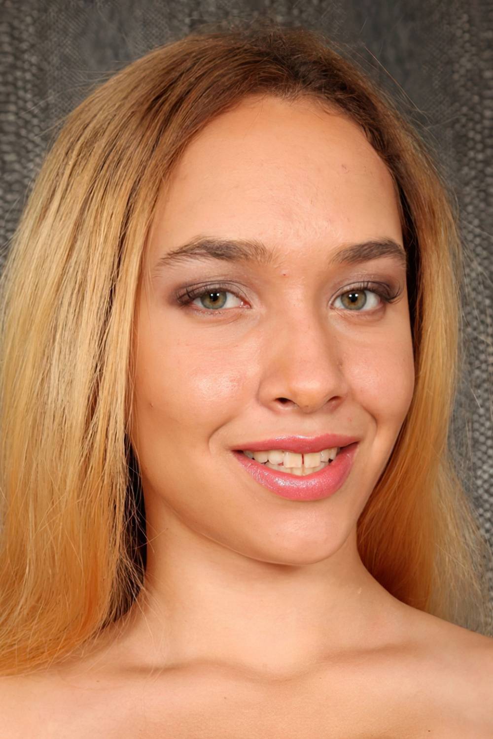 Photo HD Briana Banderas - 5