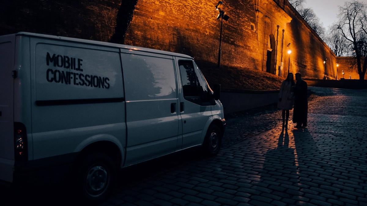 Petite Swinger Just Loves to Fuck