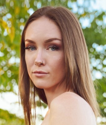 Creamy Alexis Plan à quatre