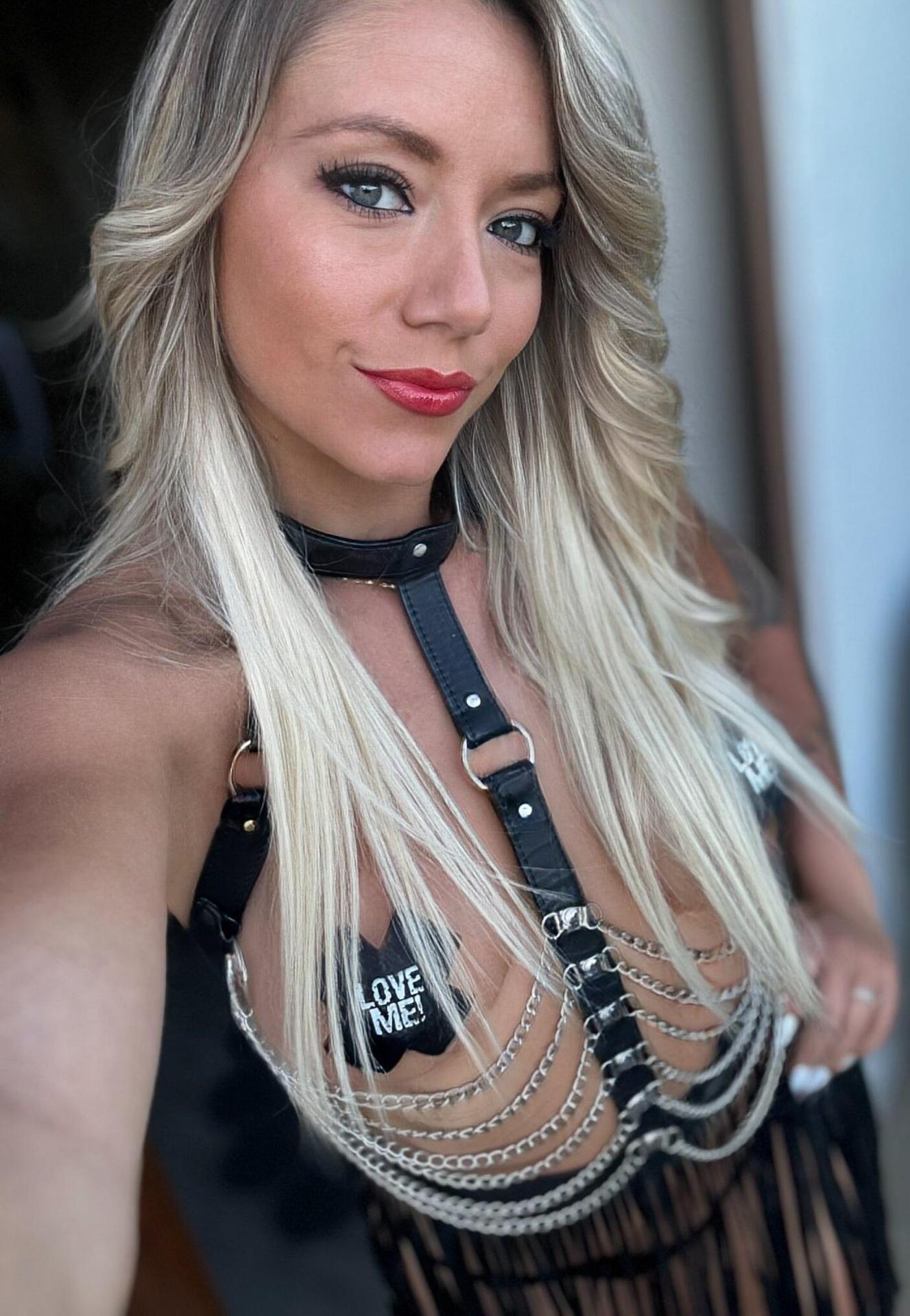 Photo HD Ashley Morena - 1