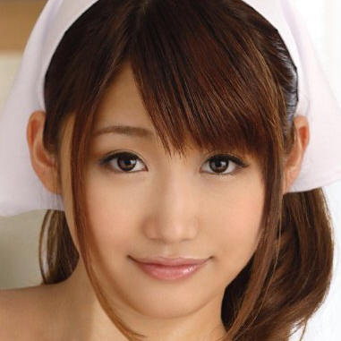 Ami Tokunaga Branlette espagnole