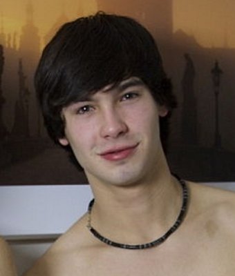 Aston Twin 2 Branlette