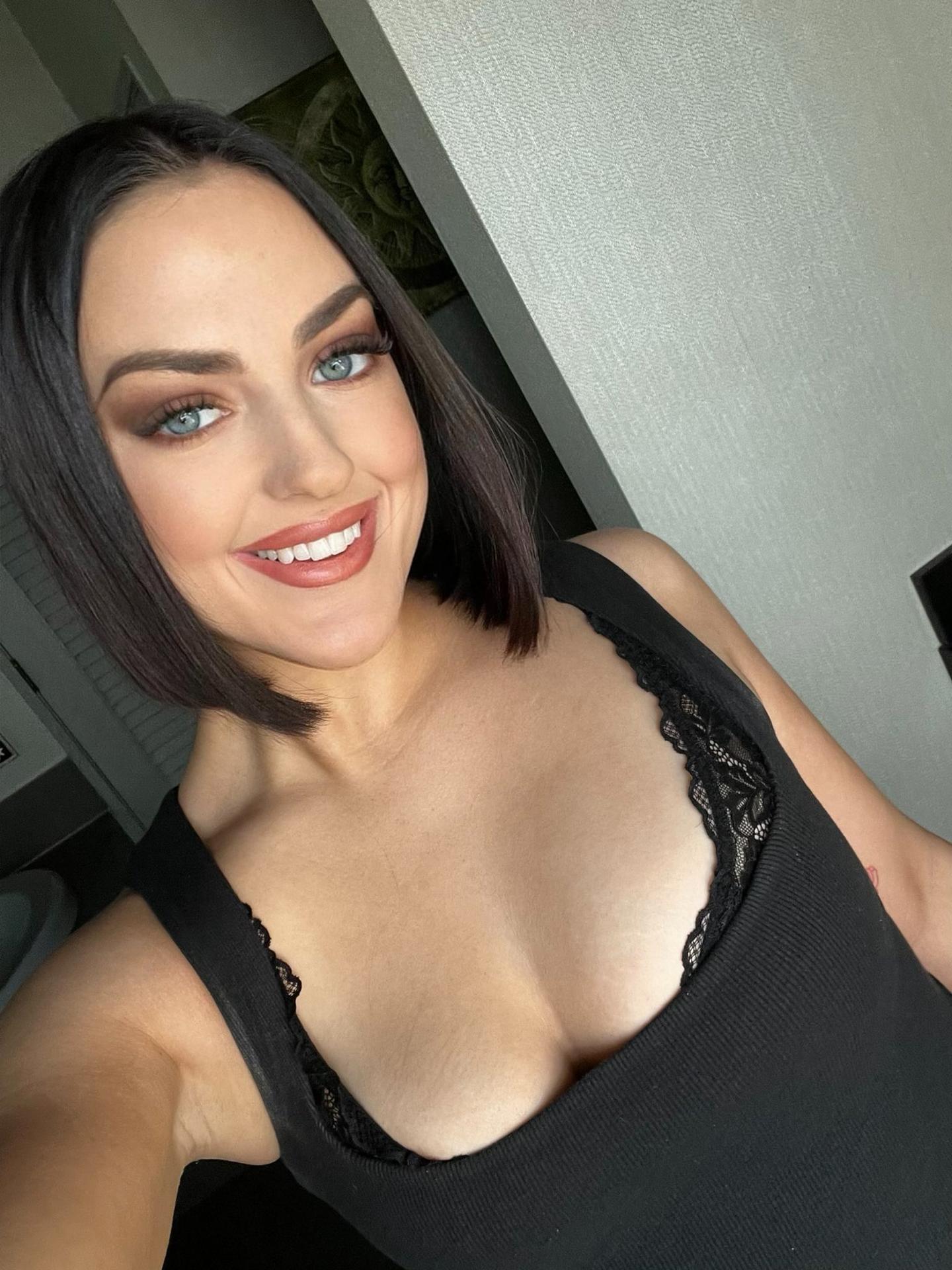 Photo HD Lucy Lotus - 1