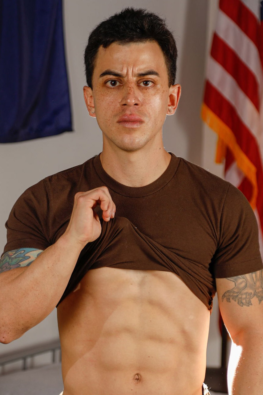 Photo HD Aaron Andrews - 1