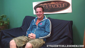 Garth Straight College Men