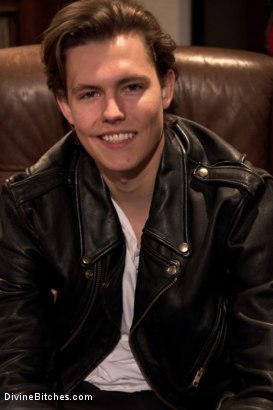 Photo HD Garett Nova - 4