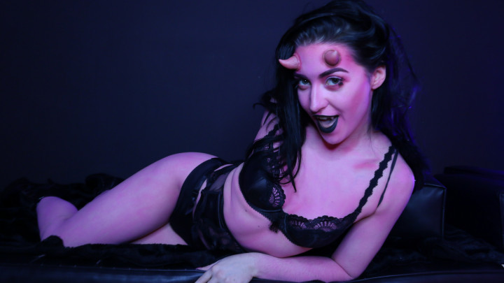 Succubus: Fuck the Devil Out of Me