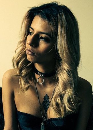 Frida Gorge profonde