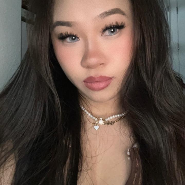 Photo HD Astrid Skye - 4