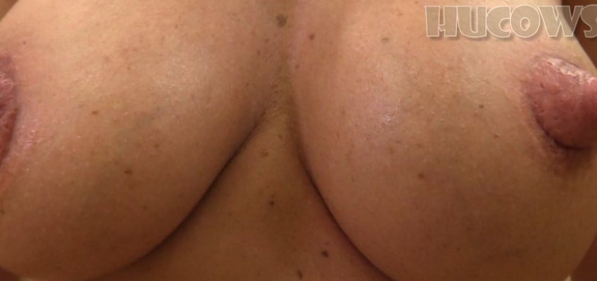 Cindy Dollar – huge nipples