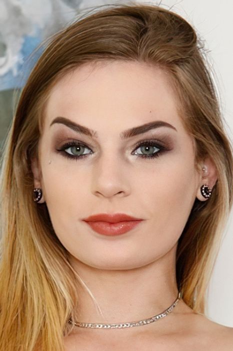 Photo HD Sydney Cole - 10