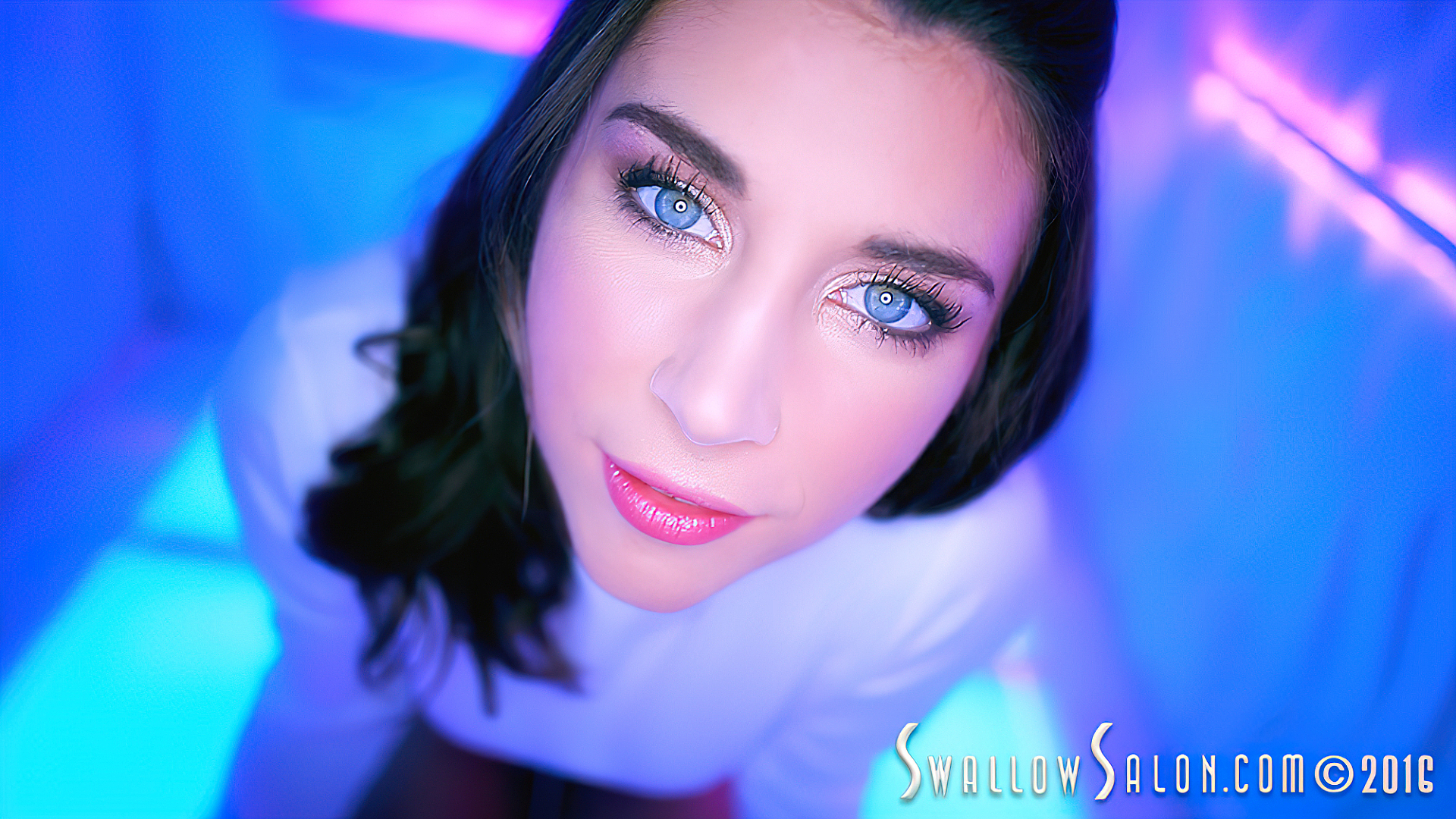 Swallow Salon Features Felicity Feline Jerking Out a Hot Load in Stunning 4K