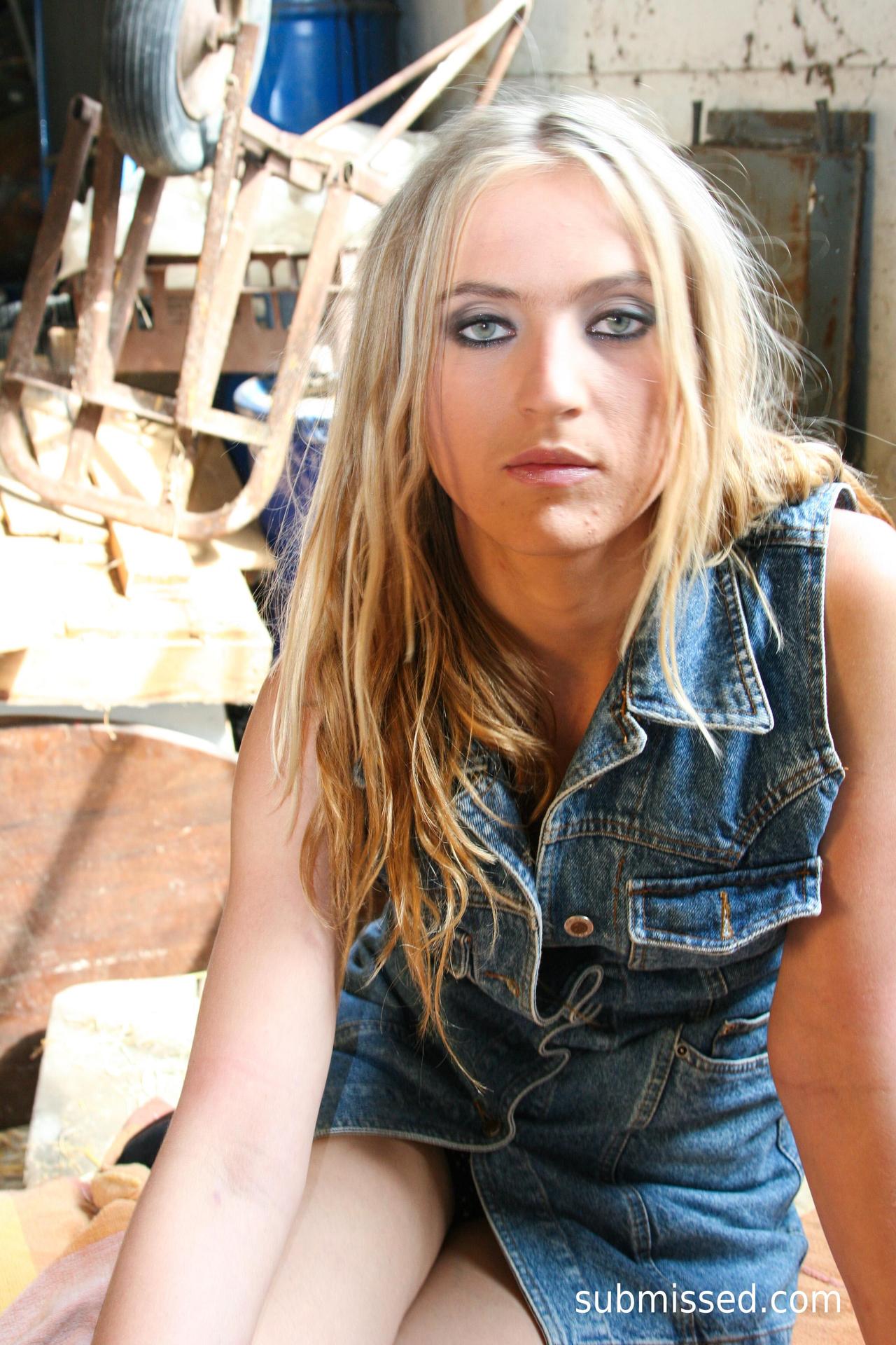 Beatrix Monday Gonzo