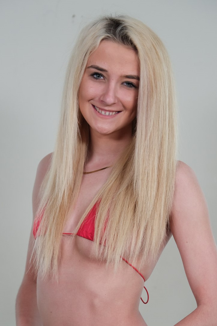 Photo HD Tana Waters - 2